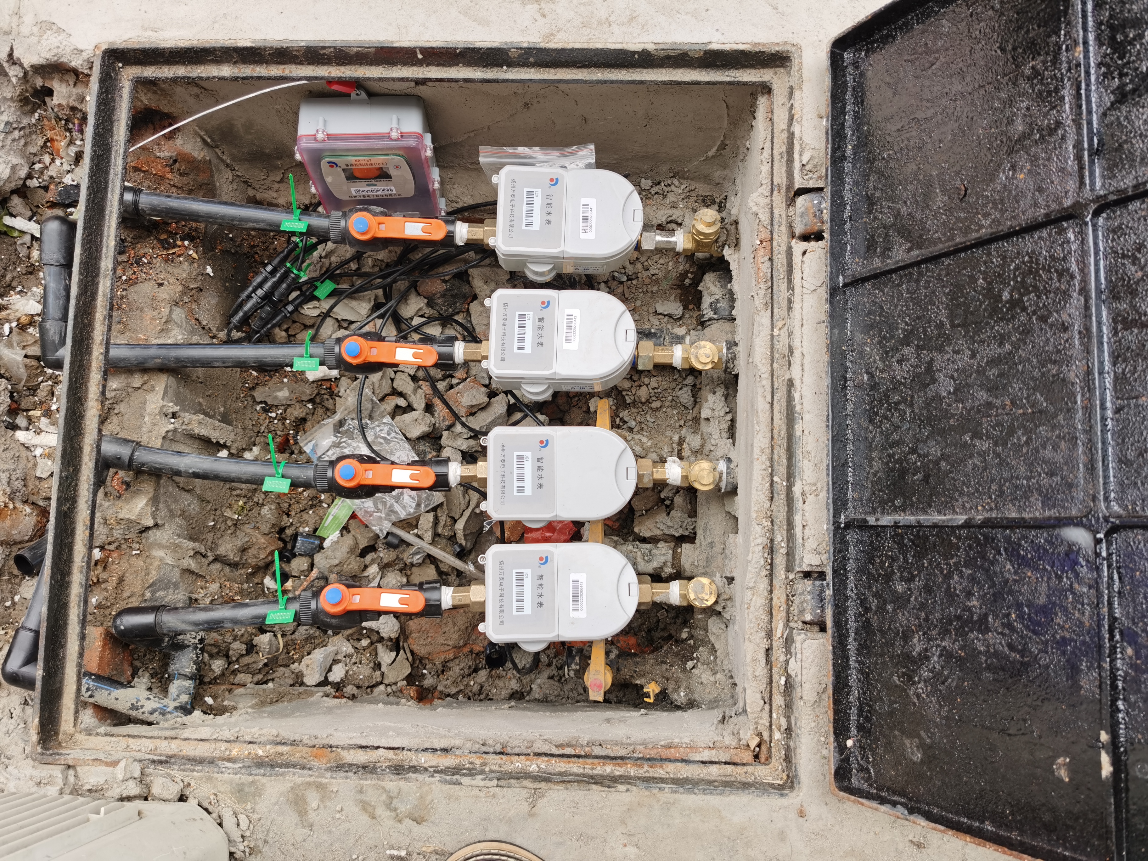 ���Ͽh����ˮ�SNB���WIC������ˮ�����Q�Ŀ